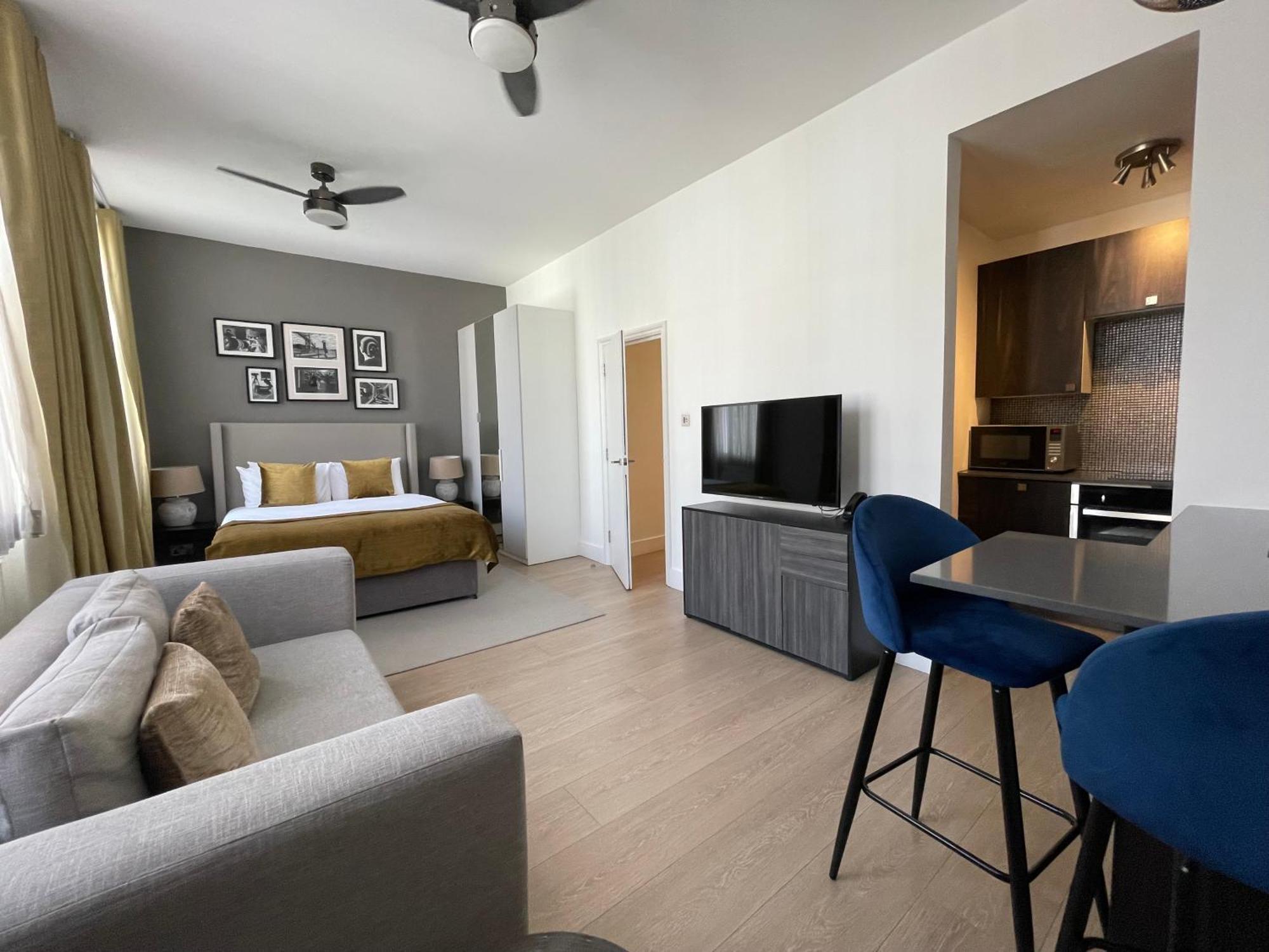 לונדון Nevern Place By Supercity Aparthotels מראה חיצוני תמונה